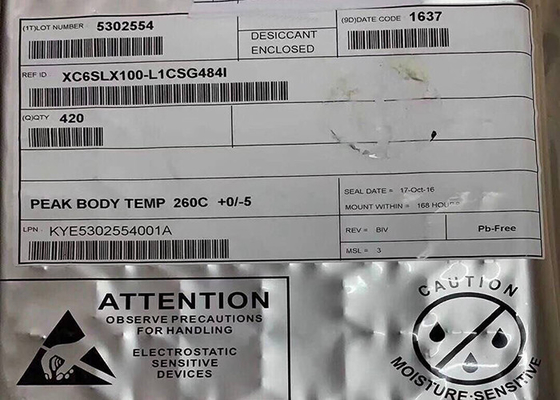 Mảng cổng có thể lập trình trường XC6SLX100-L1CSG484I gắn trên bề mặt 1080MHz 484-FBGA