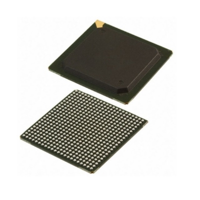 Mảng cổng có thể lập trình LCMXO2-4000ZE-2FG484C Xe 206 I / O có thể lập trình IC logic
