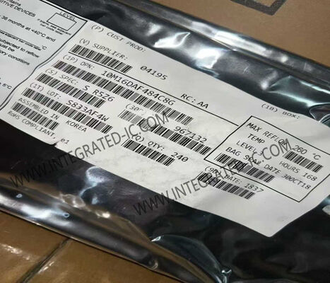 Mảng cổng có thể lập trình trường 10M16DAF484C8G 484FBGA MAX 10 FPGA mạch tích hợp 549kbit 450 MHz