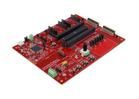 Bảng phát triển nền tảng Curiosity DSC DSPIC33A và MCU PIC32A cho các giải pháp nhúng EV74H48A