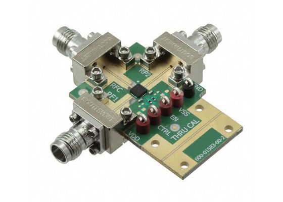 ADRF5021-EVALZ Giải pháp nhúng ADRF5021 Silicon SPDT Switch Evaluation Board