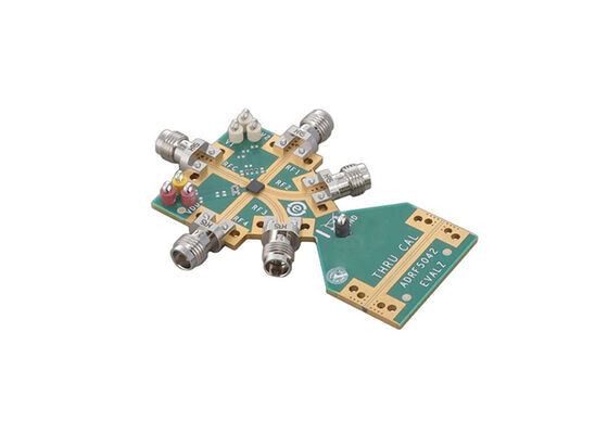 ADRF5043-EVALZ Giải pháp nhúng không phản xạ 9kHz đến 44GHz Silicon SP4T Switch Evaluation Board