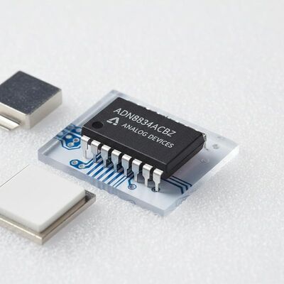 ADN8834ACBZ Chip mạch tích hợp 1.5A Output Current TEC Controller cho điều khiển máy làm mát nhiệt điện với điện áp cung cấp 2,7V ~ 5,5V