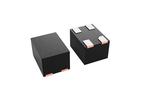 CDC6C025000ADLYRQ1 Chip mạch tích hợp 1.8V đến 3.3V Lượng điện thấp ô tô LVCMOS Output BAW Oscillator