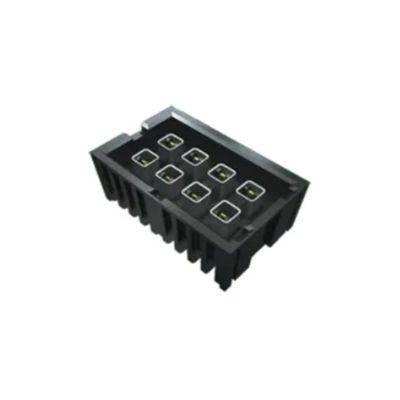 Các kết nối IP5-08-05.0-L-S-1-TR IsoRate 50Ohm High-Isolation RF Plug Strip Connector